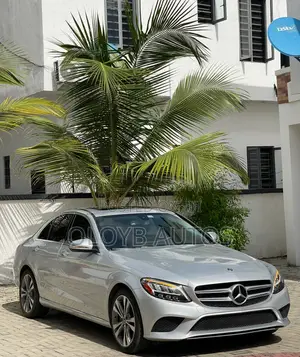 Mercedes-Benz C300 2020 Silver
