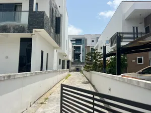 5bdrm Duplex in Orchid Lekki Lagos for rent