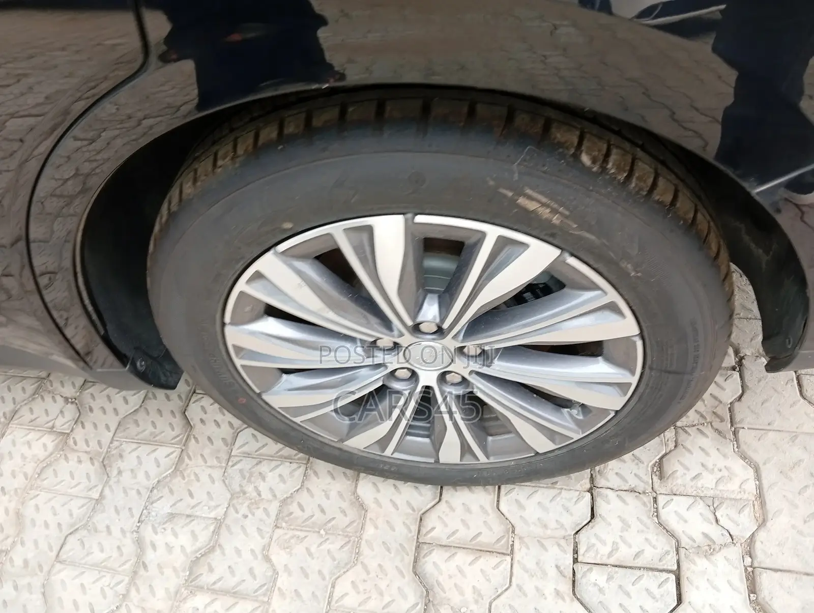 Hongqi E-HS9 2023 Black