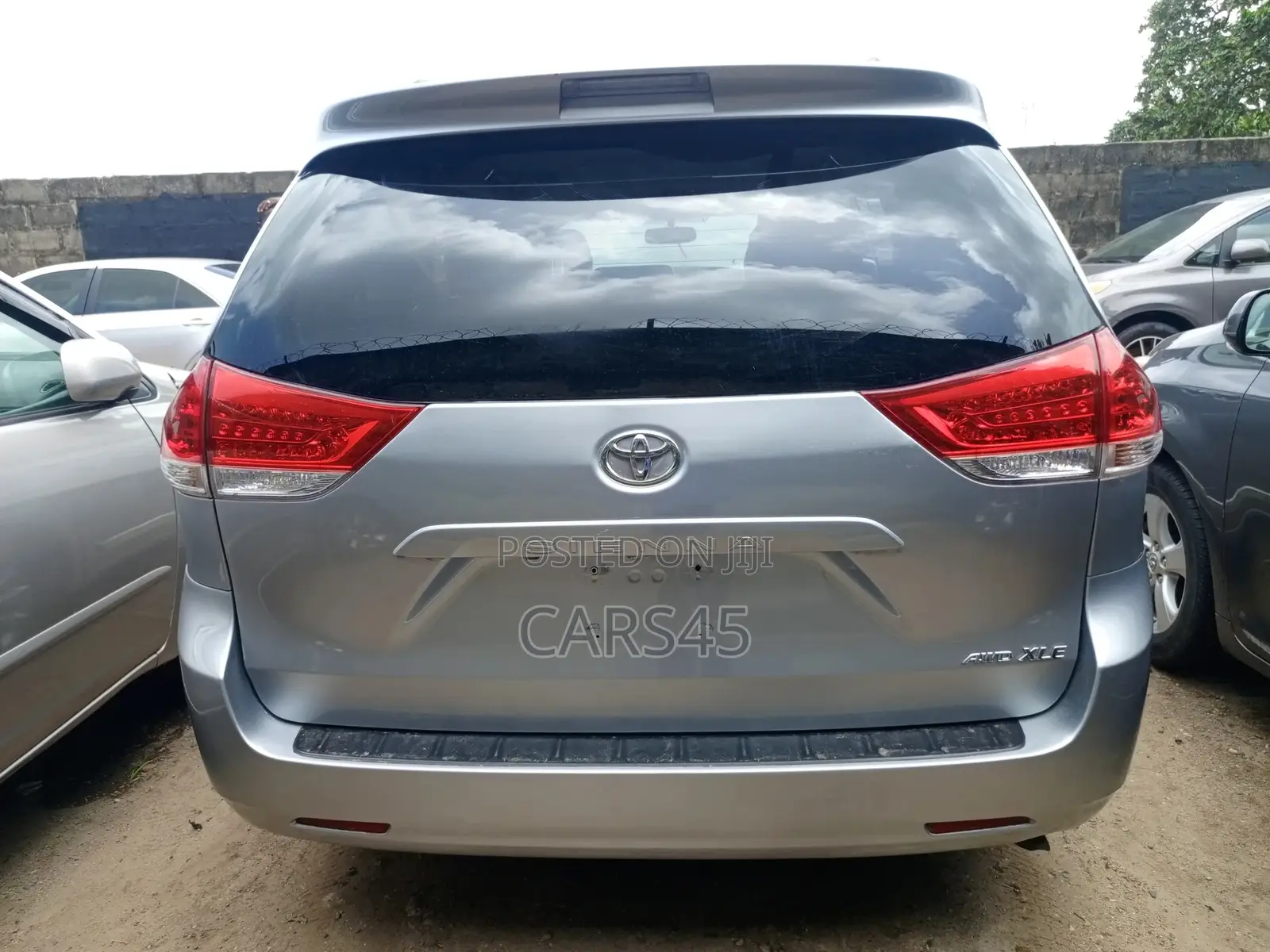 Toyota Sienna 2014 Silver