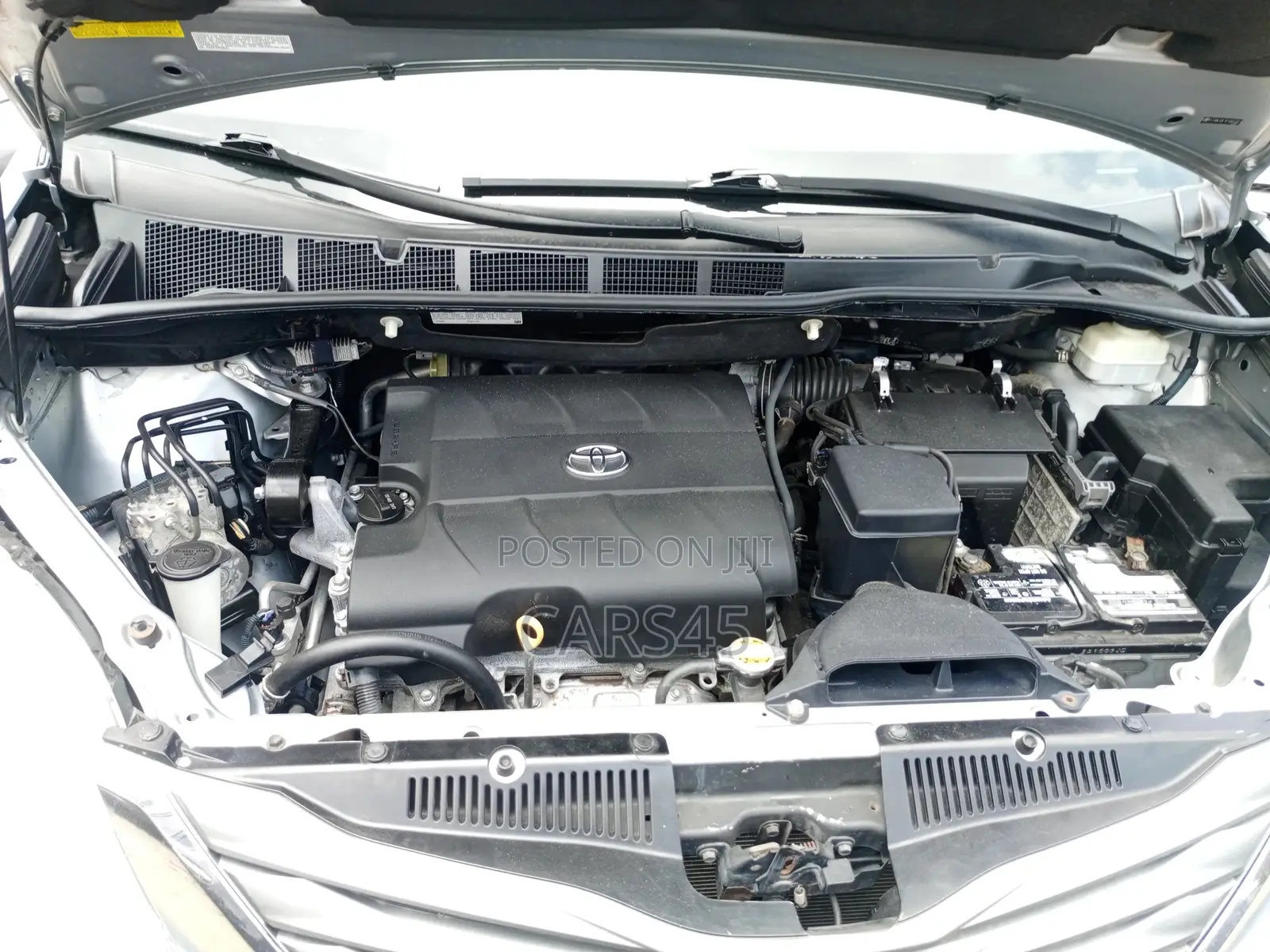 Toyota Sienna 2014 Silver