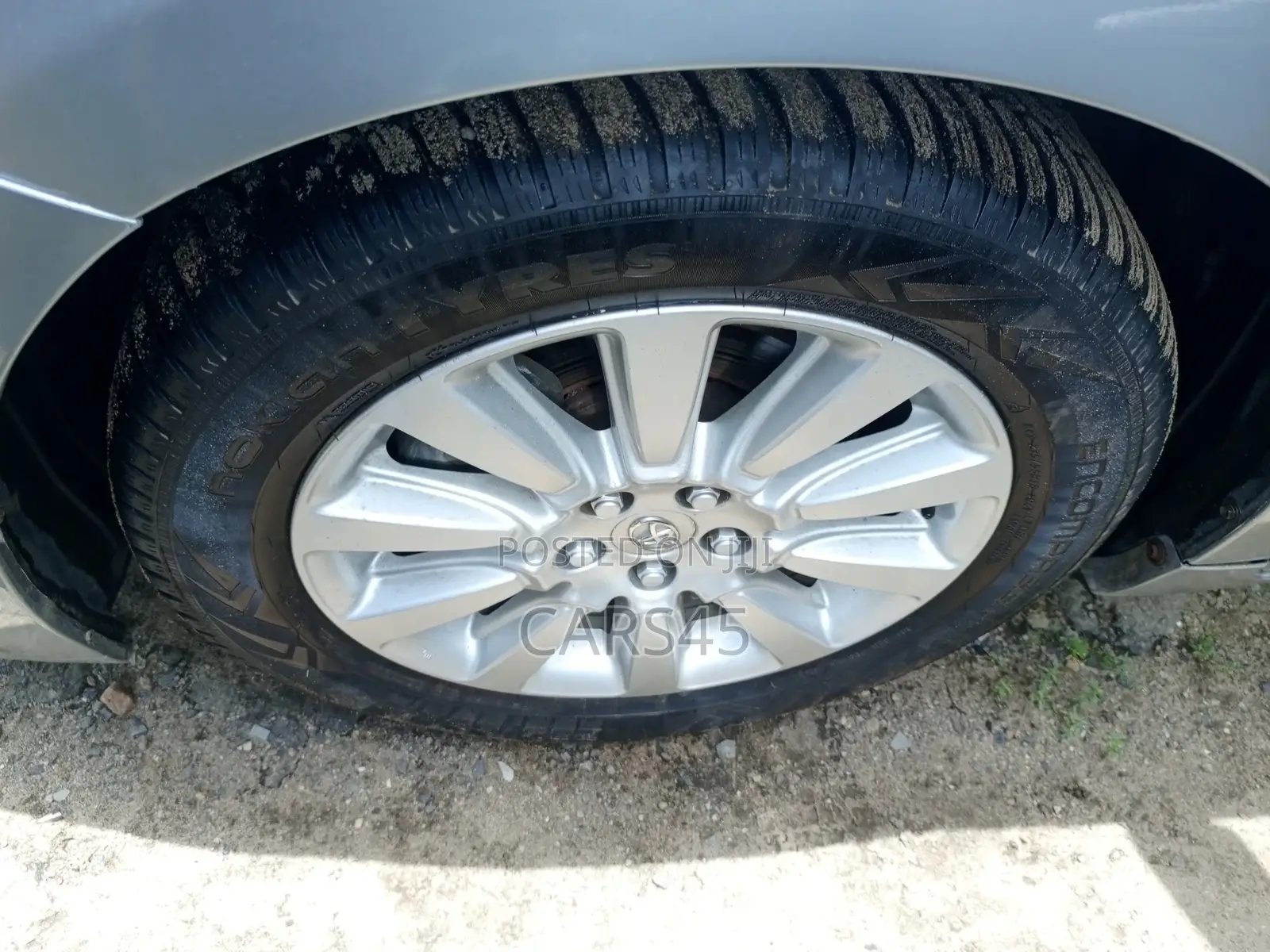 Toyota Sienna 2014 Silver