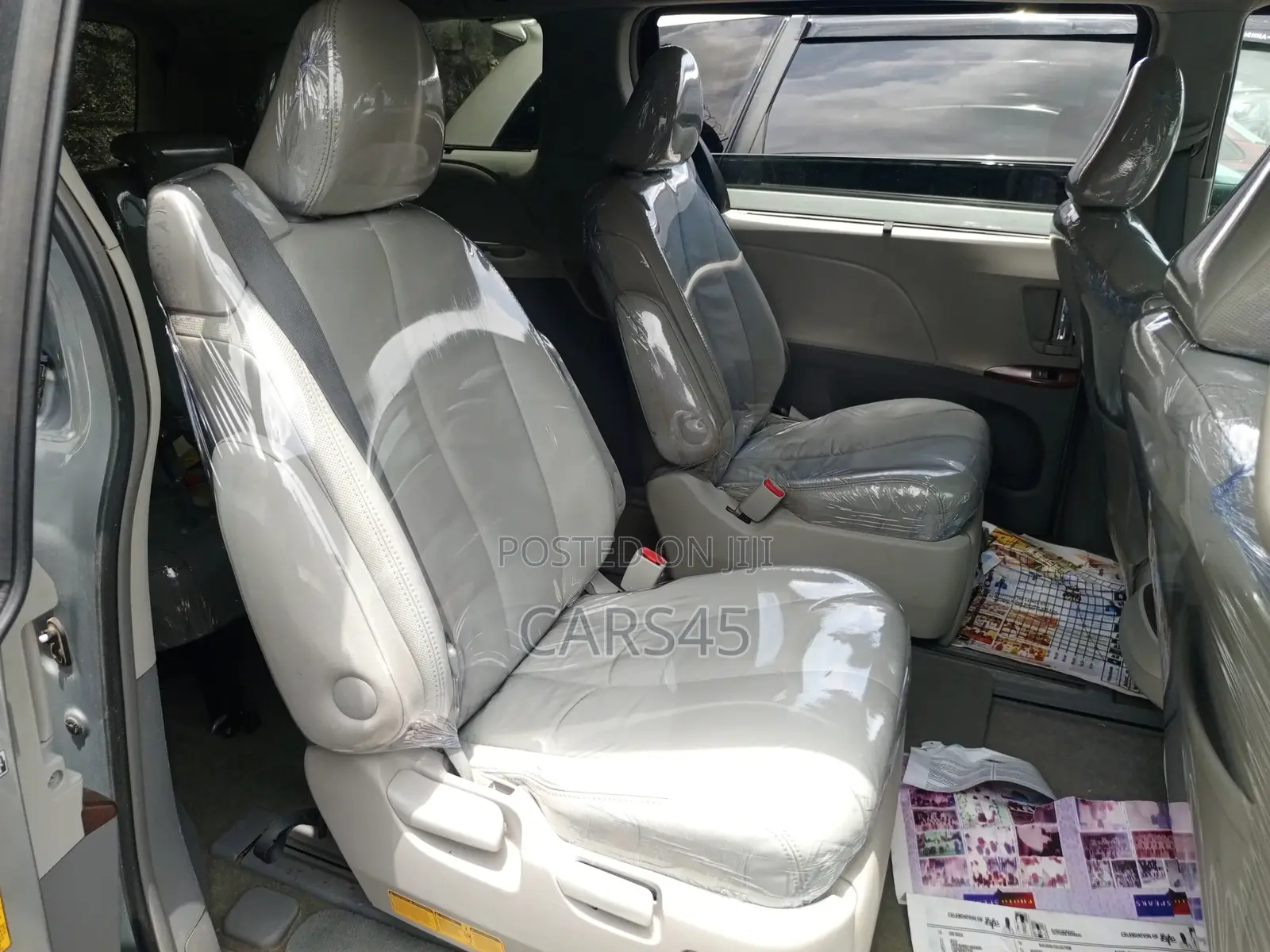 Toyota Sienna 2014 Silver
