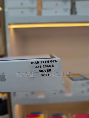 New Apple iPad (2025) 256 GB