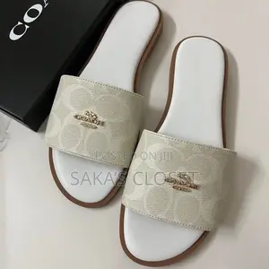 High Quality Coach Slippers