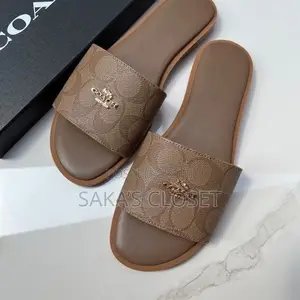 High Quality Coach Slippers