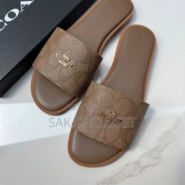 High Quality Coach Slippers