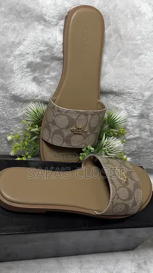 High Quality Coach Slippers