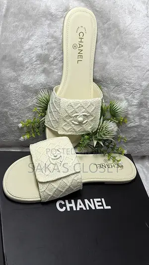 High Quality Ladies Slippers