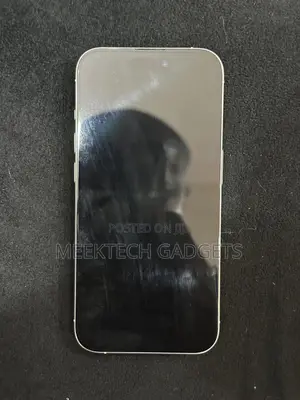 Apple iPhone 15 Pro 128 GB White