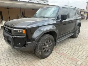 Toyota Land Cruiser Prado 2.7 2025 Black