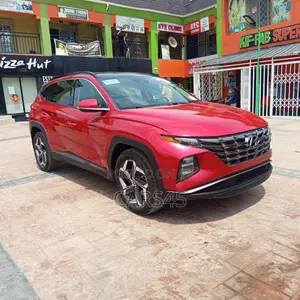 Hyundai Tucson 2023 Red