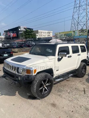Hummer H3 SUV Adventure 2009 White