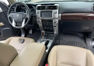 Toyota 4-Runner Limited 4x4 2018 Black