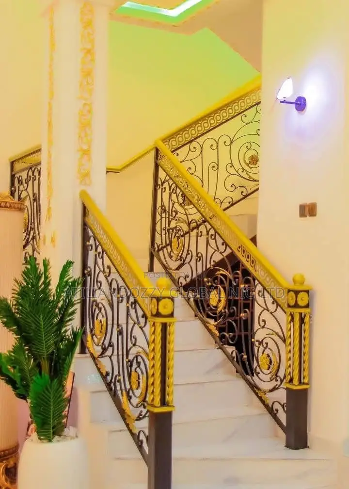 Luxurious Snail Design Wrought Iron Rails