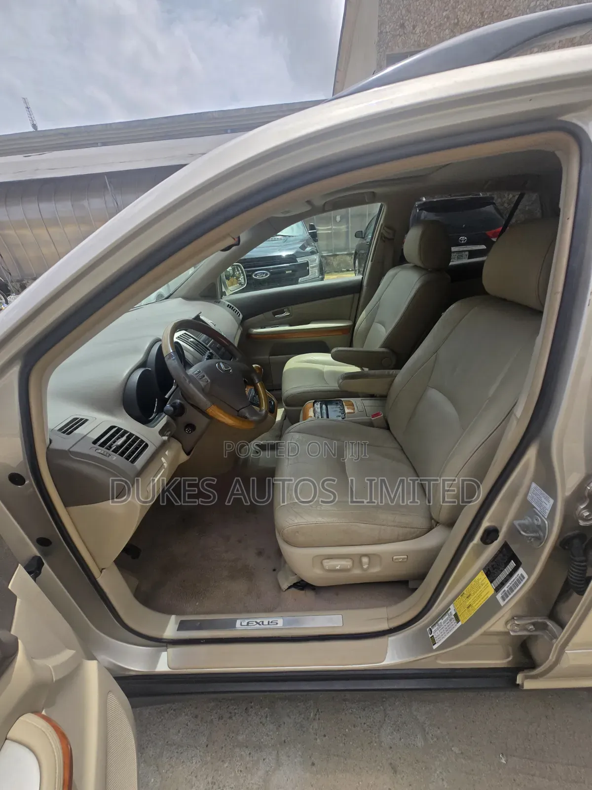 Lexus RX 330 2006 Gold