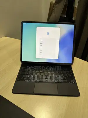 Apple iPad Pro 12.9 (2022) 128 GB Gray