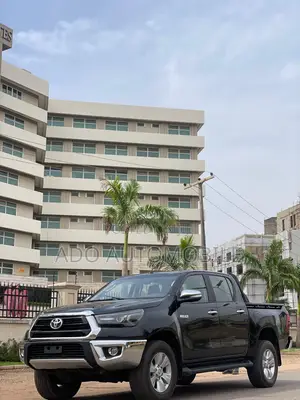 Toyota Hilux 2018 Black