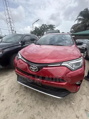 Toyota RAV4 2016 Red