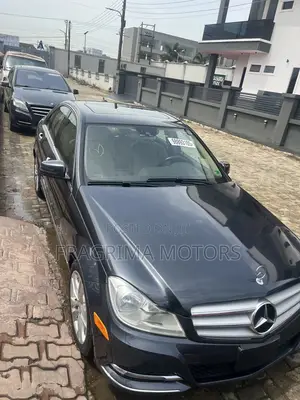 Mercedes-Benz C300 Luxury 4Matic Sedan AWD (3.5L 6cyl 7A) 2014 Gray