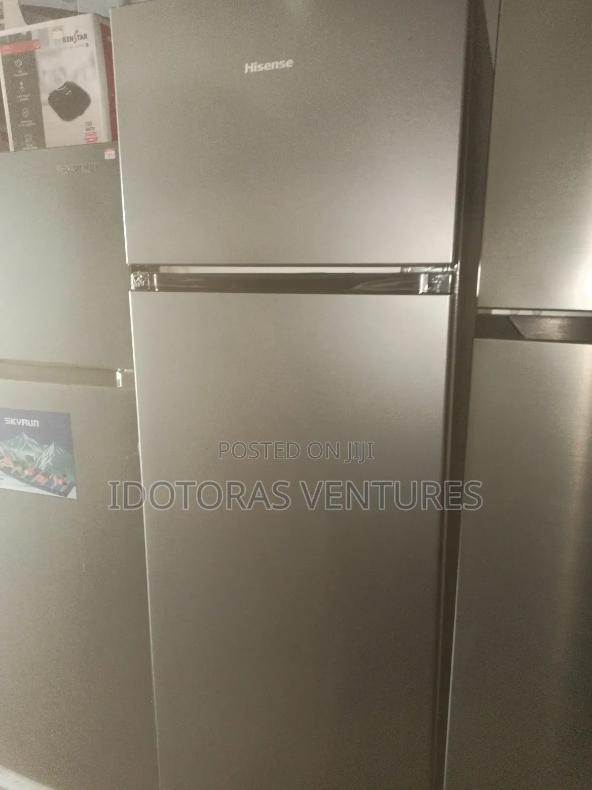 Hisense Double Door 240l