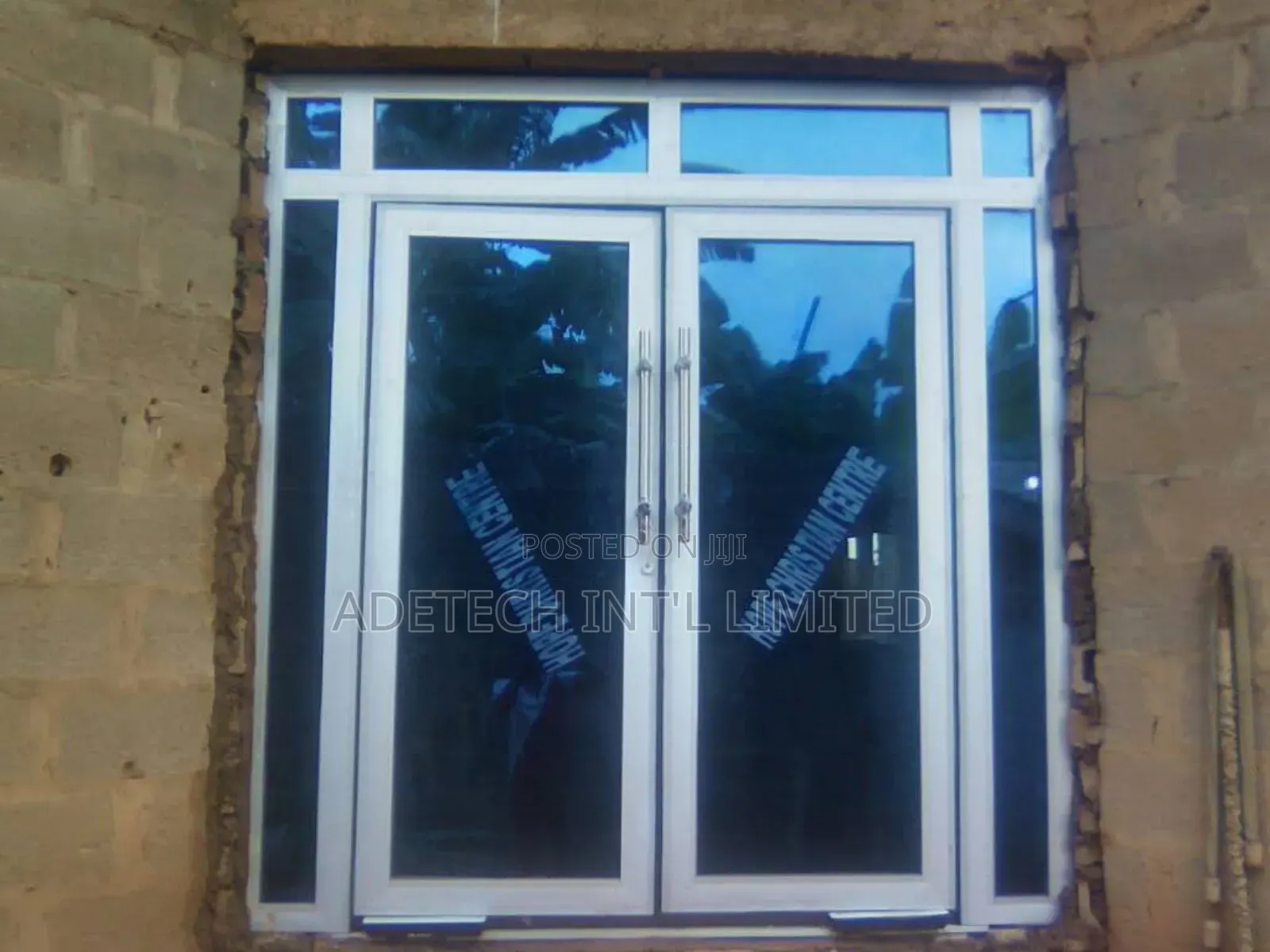 Seamless Aluminium Casement Window