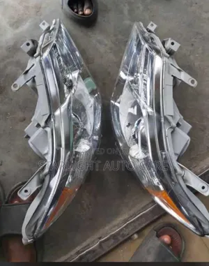 Headlights Toyota Camry 2012 Set