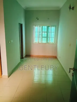 4bdrm Apartment in Off Freedom Way, Lekki Phase 1 for rent