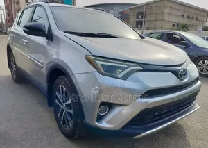 Toyota RAV4 SE AWD (2.5L 4cyl 6A) 2016 Silver
