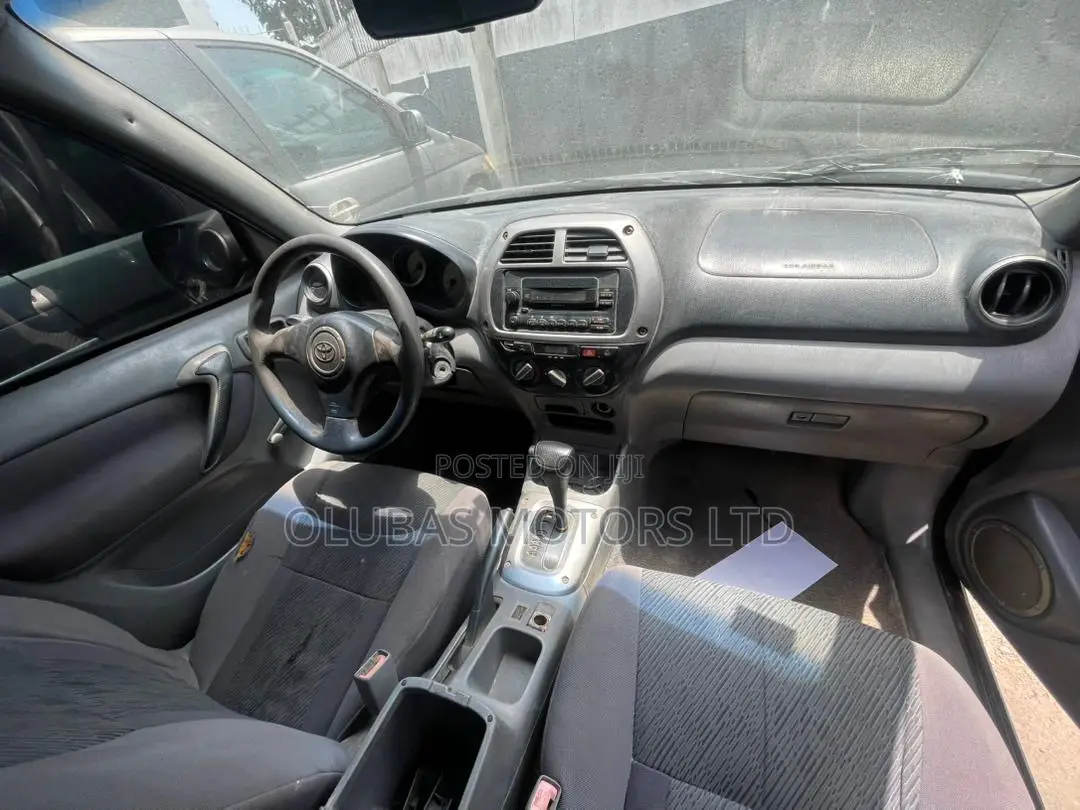 Toyota RAV4 Automatic 2003 Black