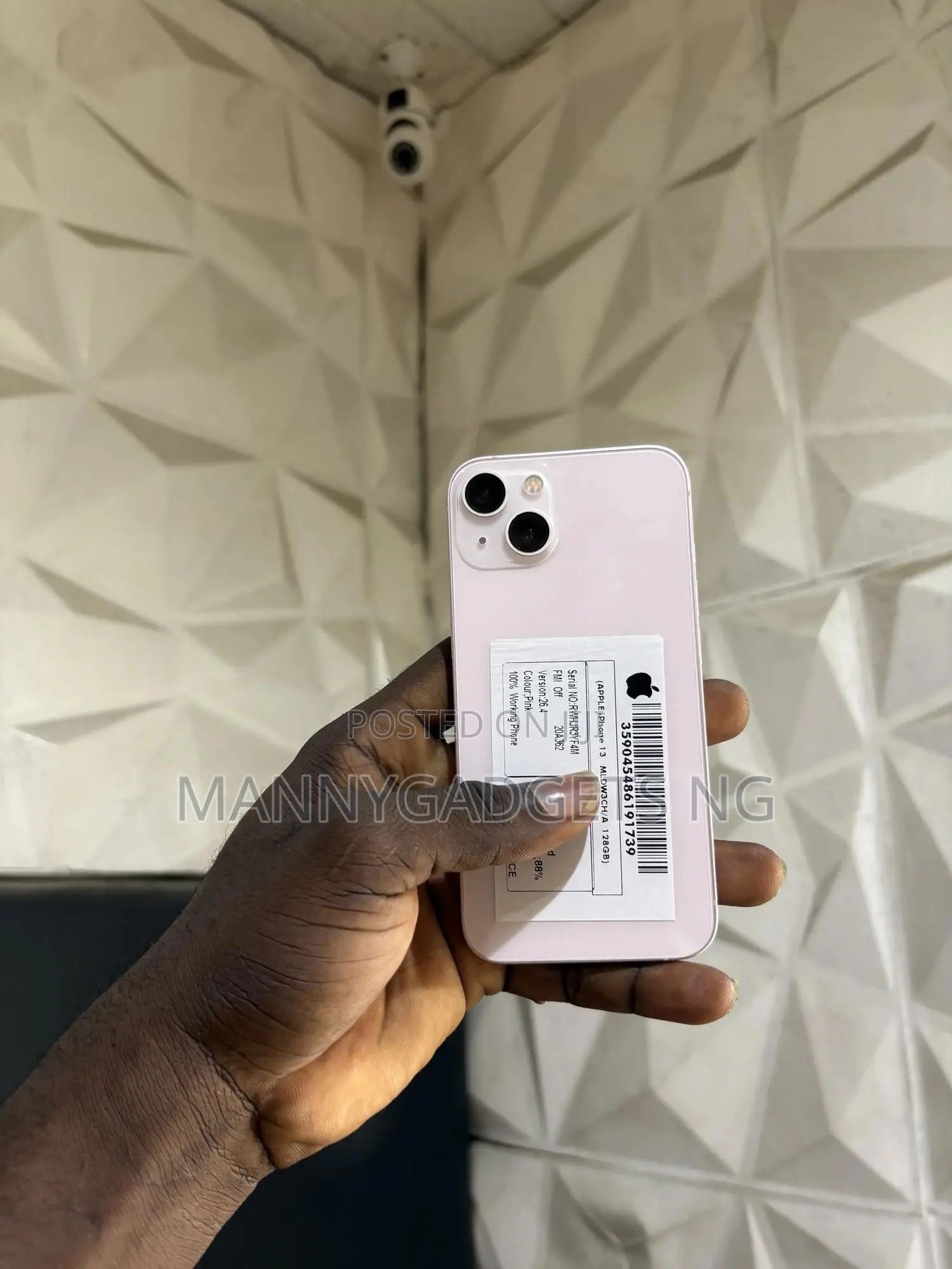 Apple iPhone 13 128 GB Pink