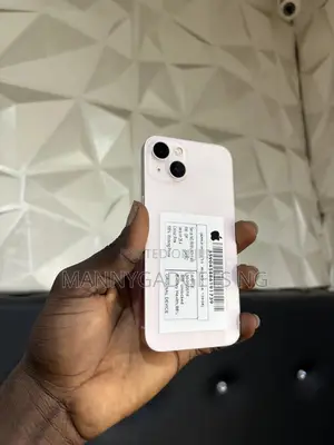 Apple iPhone 13 128 GB Pink