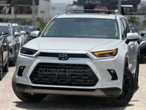 Toyota Highlander Limited 2025 White