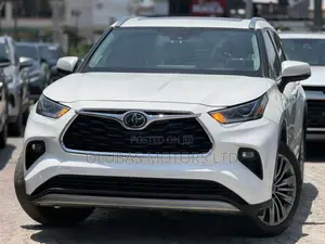 Toyota Highlander Platinum 2022 White