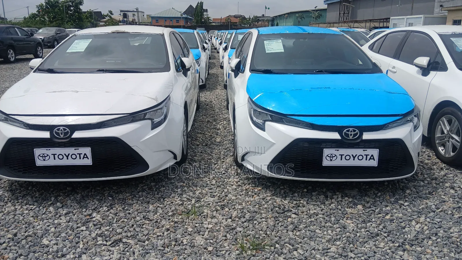 Toyota Corolla LE 2023 White