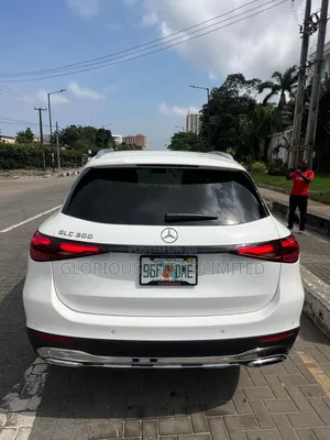 Mercedes-Benz GLC-Class GLC 300 2025 White