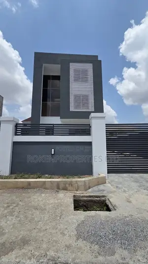 4bdrm Duplex in Kolapo Ishola Gra, Akobo for sale