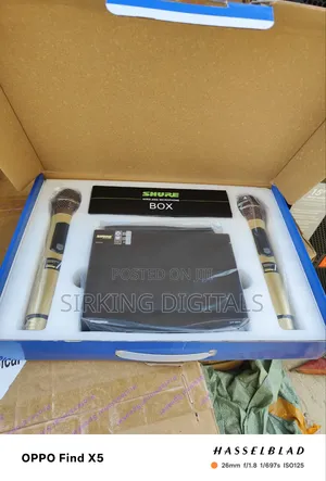 Shure Ut-883 Professional Wireless Microphone Mic - Dual Uhf Mic
