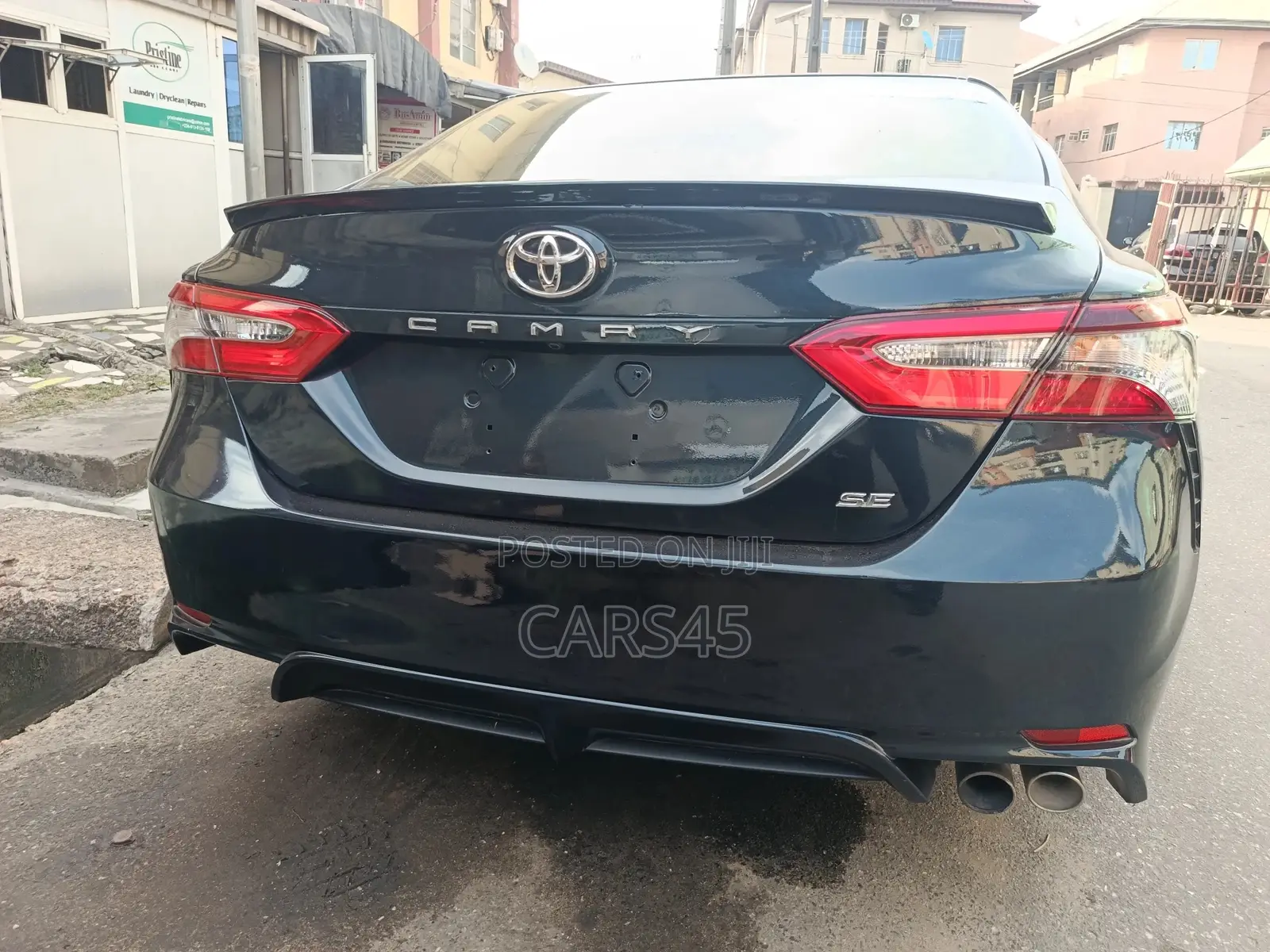Toyota Camry 2018 Green