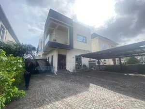 Furnished 5bdrm Duplex in Megamound Estate for rent