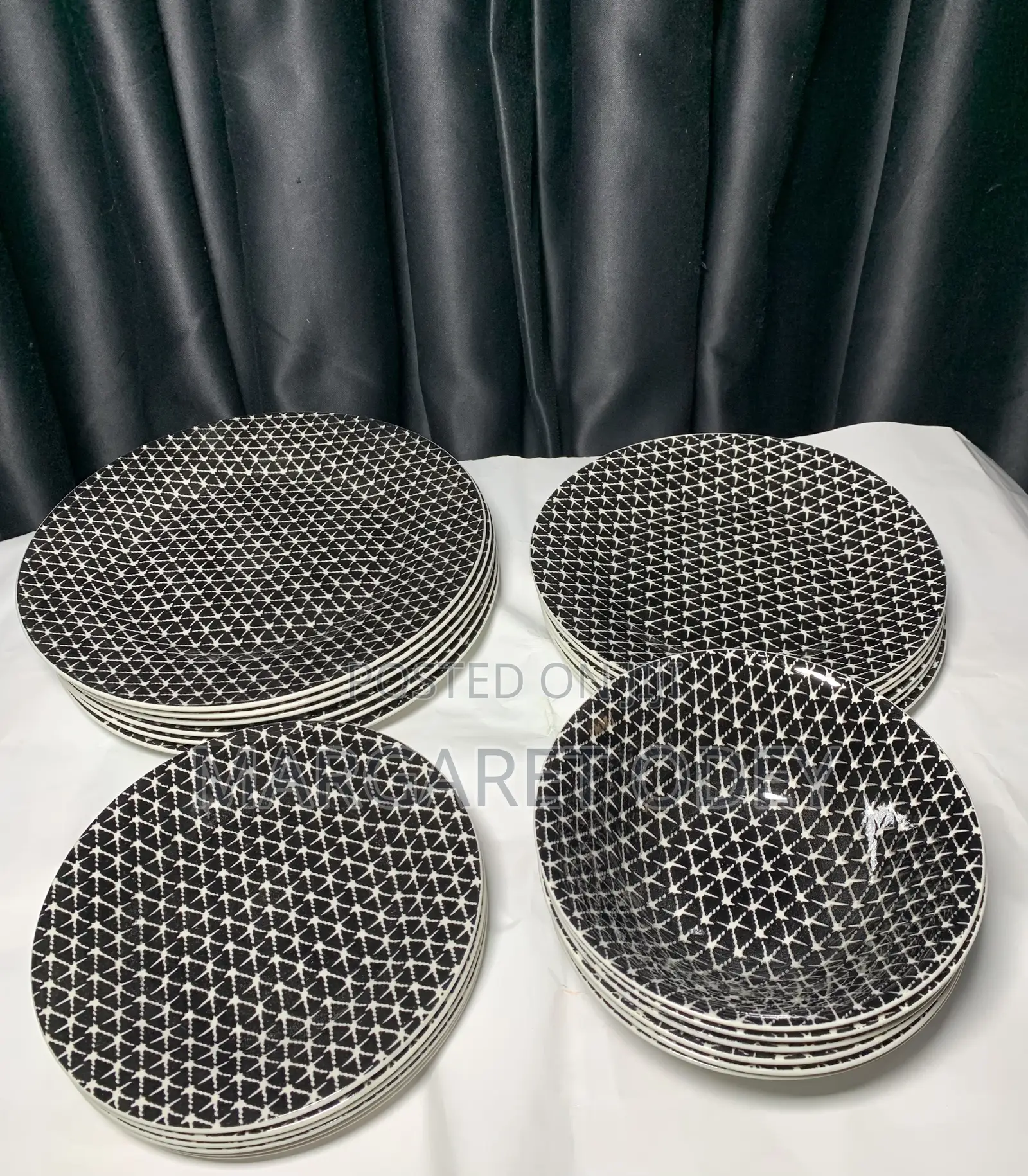 24 Set Dinning Plates