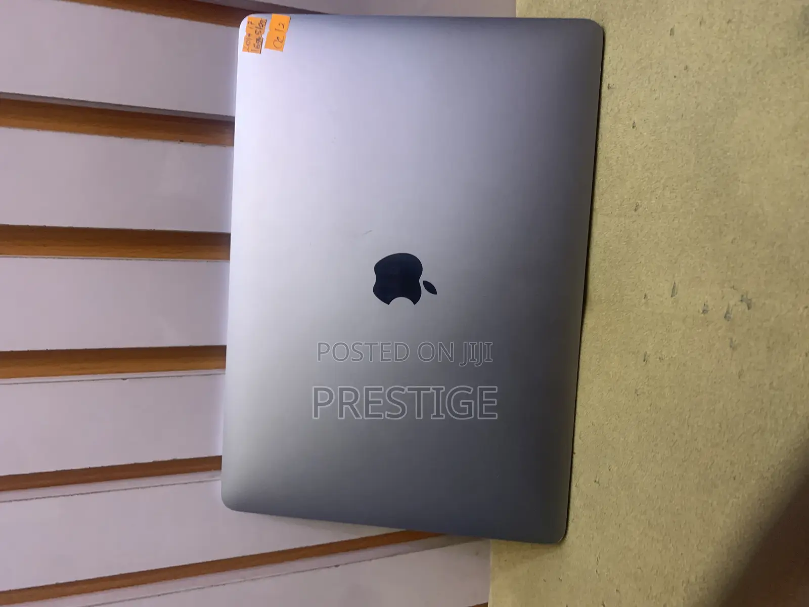 Laptop Apple MacBook Pro 2019 16GB Intel Core Ultra 7 SSD 512GB