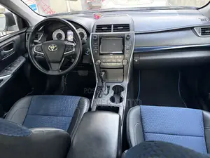 Toyota Camry SE w/Special Edition Pkg (2.5L 4cyl 6A) 2016 Blue
