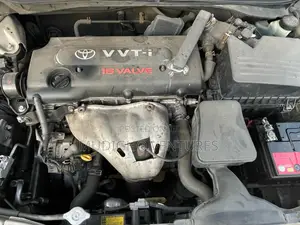 Toyota Camry XLE 4dr Sedan (2.4L 4cyl 5A) 2007 Gold