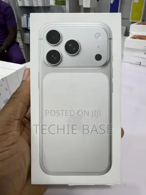New Apple iPhone 17 Pro 256 GB Silver