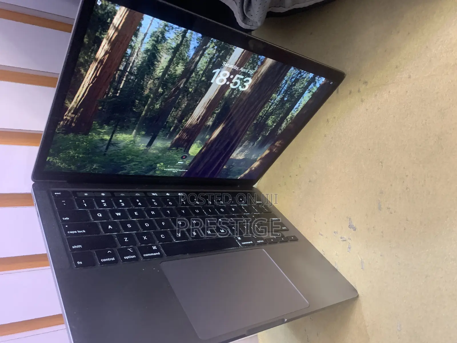 Laptop Apple MacBook Pro 2020 32GB Intel Core i7 SSD 512GB