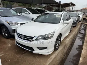 Honda Accord EX-L 4dr Sedan FWD (2.4L 4cyl 2A) 2013 White