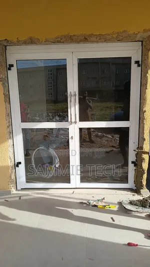 Aluminium Hindge Door
