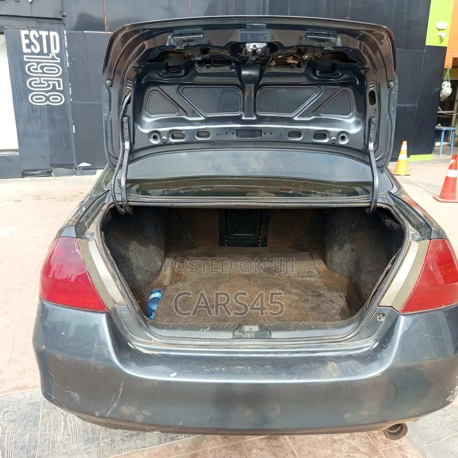 Honda Accord 2006 Gray