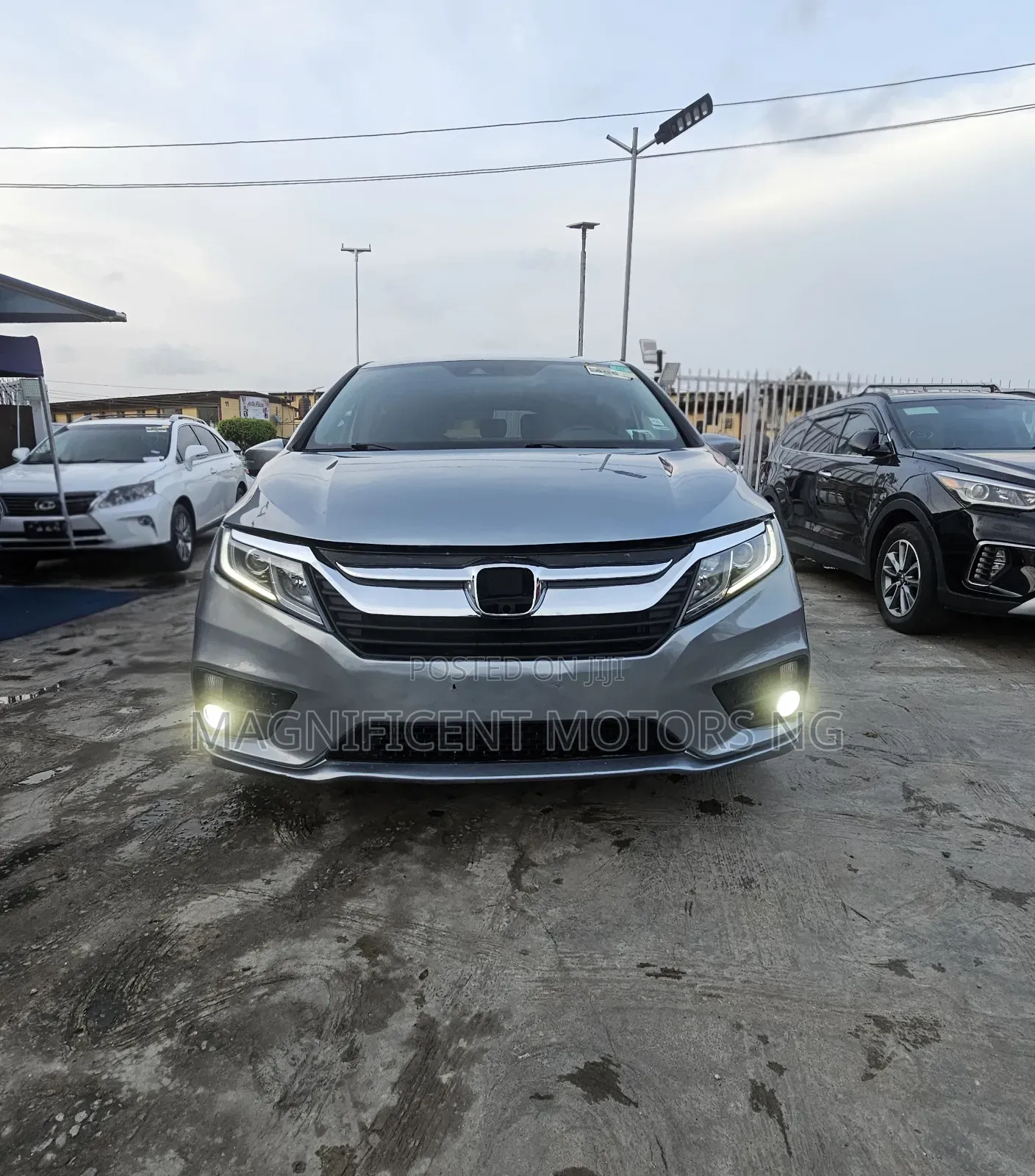 Honda Odyssey EX 2019 Silver
